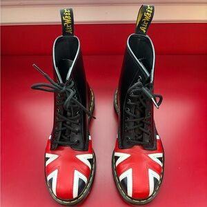 Dr. Martens Boots Union Jack British Flag Leather Combat Boots EU 38